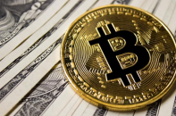 Bitcoin tiến sát 14.000 USD, lên đỉnh 17 tháng