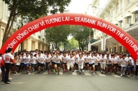 Hơn 1.700 người chạy gây quỹ học bổng cho trẻ em nghèo tại TP. HCM