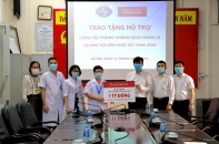 Agribank hỗ trợ Bệnh viện Bệnh nhiệt đới Trung ương phòng chống Covid-19