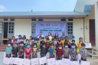 Stavian Hóa chất xây trường học tặng trẻ em vùng cao
