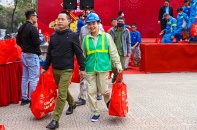 SABECO: "Cùng nhau làm nên Tết" mang sắc xuân đến người lao động