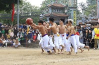 Tinh thần thượng võ tại lễ hội vật cầu Thuý Lĩnh