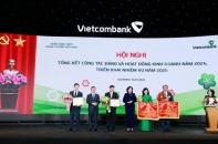 Vietcombank vững thế dẫn đầu, bứt phá với dấu ấn xanh