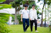 Chồng chia đôi lá gan cứu vợ: Khi tình yêu và y học hòa nhịp để viết nên điều kỳ diệu  Chồng chia đôi lá gan cứu vợ: Khi tình yêu và y học hòa nhịp để viết nên điều kỳ diệu