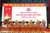 Bộ trưởng Bộ Quốc phòng Phan Văn Giang dự và chỉ đạo Đại hội Đảng bộ tỉnh An Giang