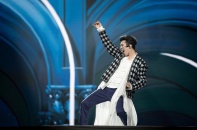 Dimash Kudaibergen: Tại sao cả thế giới “phát cuồng” trước một giọng hát?