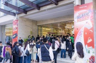 2,3 triệu lượt khách “phá đảo” Vincom Black Friday 2025, tạo cú bùng nổ cho mùa lễ hội cuối năm