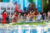 Đón Tết kiểu mới: Du xuân kết hợp xem đất, Cần Giờ tấp nập giao dịch đầu năm