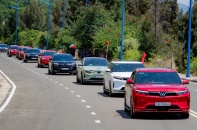 Vingroup gia hạn chương trình hỗ trợ khẩn cấp khách hàng chuyển đổi xe xăng sang xe điện tới 30/4/2026