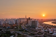 Lãi suất hạ nhiệt, nhà đầu tư rời “sóng ngắn” chuyển sang săn giá trị dài hạn