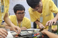 Ươm mầm nguồn nhân lực công nghệ cao từ giáo dục STEM
