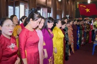 Hội Doanh nhân nữ Thái Bình dâng hương tri ân các anh hùng liệt sĩ