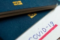 Ứng xử với “hộ chiếu vắc-xin” 