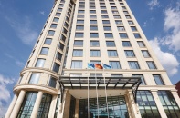 Áp lực rủi ro pha loãng cổ phiếu từ các đợt tăng vốn khủng