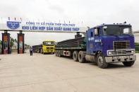 Khi truyền thông “dậy sóng” cùng tỷ phú 