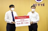 Ngân hàng những ngày trong tâm dịch