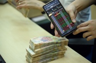 Sáu thách thức phủ bóng lên nền kinh tế 