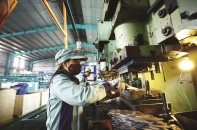 Vẫn chuyện doanh nghiệp khóc ròng, ngân hàng lãi khủng