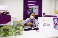 Lợi nhuận khó giảm, cổ phiếu “vua” vẫn dẫn dắt thị trường