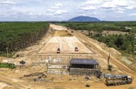 Đốc thúc giải ngân vốn đầu tư công: Ai mà chậm, để người khác làm