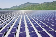 Rầm rộ đổ vốn vào năng lượng tái tạo: Ngân hàng, nhà đầu tư liệu có vướng vào vết xe đổ?