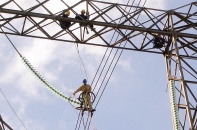 Hút vốn tư nhân đầu tư vào truyền tải điện: Sửa luật mới là bước đầu