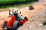 Quyết liệt đốc thúc giải ngân đầu tư công