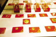 Vàng “ống bơ” vẫn chưa lỗi mốt