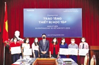 Panasonic hỗ trợ thiết bị học tập và tủ sách cho các trường học tại 3 địa phương