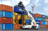 "Trái đắng" giá bốc xếp container