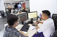 Lựa chọn kênh đầu tư giữa cơn gió nghịch