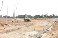 Đất nền đang dần vắng khách