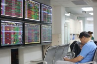 Vốn ngoại chảy mạnh trên sàn chứng khoán