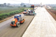 Hối hả “rào giậu” ngăn vi phạm trong xây dựng cao tốc Bắc – Nam