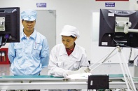 Áp lực cạnh tranh thu hút FDI ngày một lớn