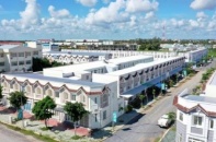 Địa ốc Hoàng Quân: Kinh doanh bất ổn, cổ phiếu vẫn tăng nóng