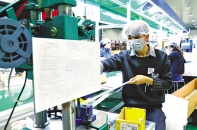 Phấp phỏng lo kinh tế 2023