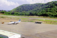 Để ngỏ phương án “nâng đời” sân bay Côn Đảo
