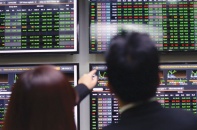 Vui buồn cổ phiếu thị giá cao