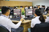 Sàn HoSE chờ loạt hàng mới