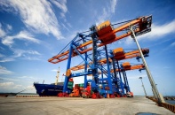 “Ngược chiều” thế giới, kinh tế Việt Nam tăng tốc