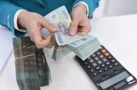 Ngân hàng nhỏ ngày càng khó cạnh tranh