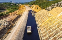 Thêm gia tốc cho mũi đột phá phát triển hạ tầng