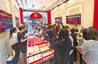 Người mua bị “thập diện mai phục”, sàn vàng có chuẩn hóa giao dịch vàng?