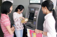 Xem xét điều chỉnh mức lương cơ sở