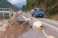 Đà Nẵng: Đường 700 tỷ đồng chưa làm xong đã bị hư hỏng nghiêm trọng