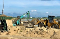 Quảng Ngãi: Không để vì thiếu vật liệu ảnh hưởng tiến độ các dự án