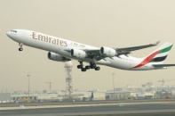 Bay giá rẻ với Emirates