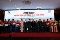 Trao chứng chỉ cho 8 giảng viên nòng cốt dạy lái xe an toàn 