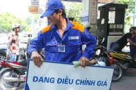 Sau “khẩu chiến”, Bộ Tài chính mong Bộ Công thương sửa Nghị định về xăng dầu